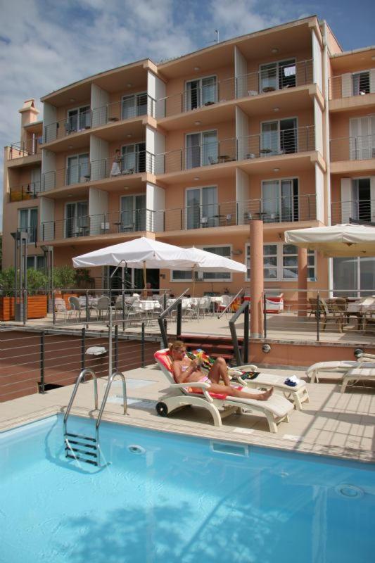 Hotel Tamaris 4*
