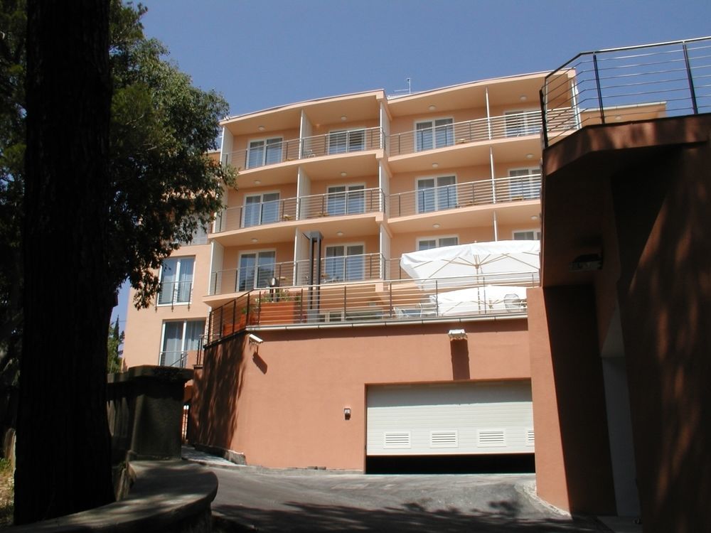 Tamaris Hotel
